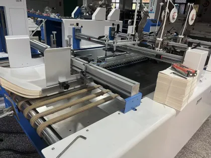 Automatic large size cardboard paper double sided tape application machine tape applicator