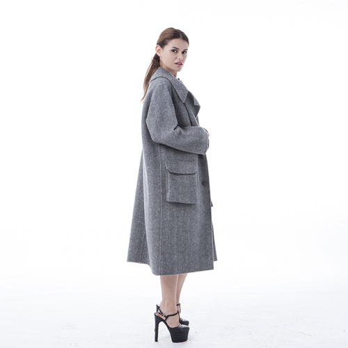 Abrigo de cashmere gran bolsillo gris neblina de tendencia