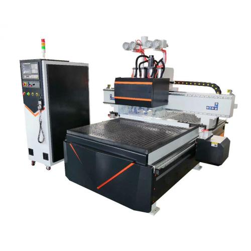 Máquina de roteador CNC com troca automática de ferramentas