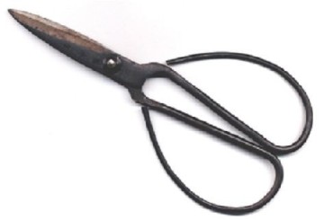 Chinese scissors, Iron