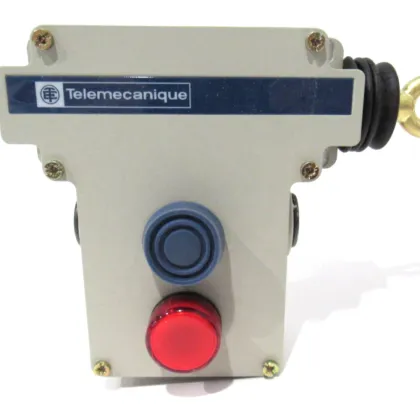 Schneider Electric XY2CE1A296H7 Latching Emergency Stop Rope Pull Switch - 24 to 130 V AC/DC