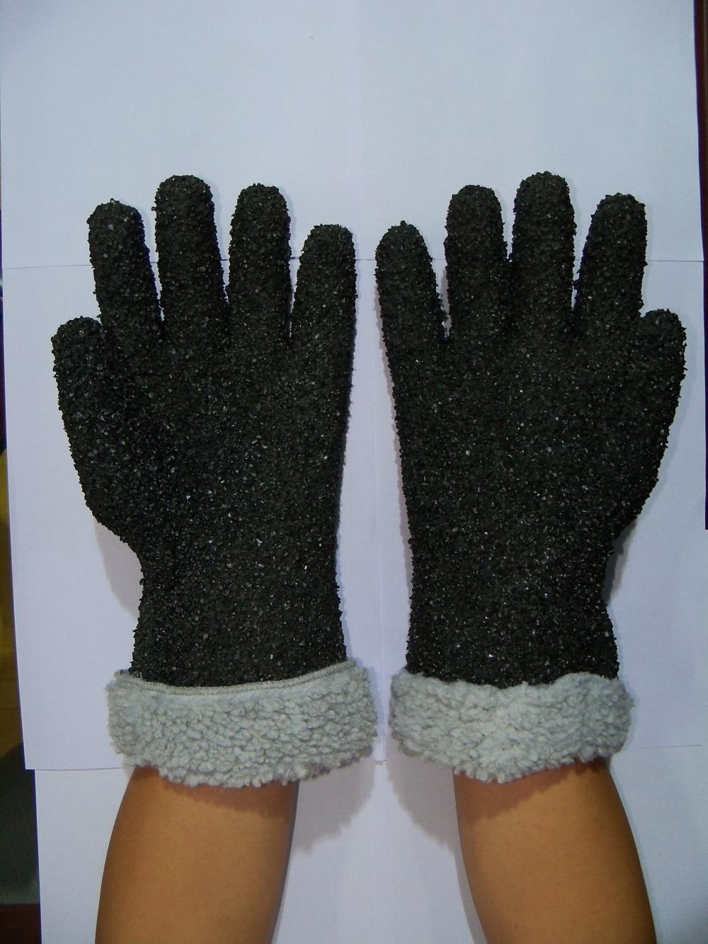 Black PVC tauchte Handschuhe mit Chips ein