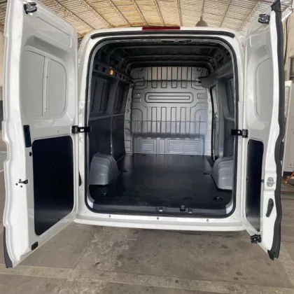 Factory Maxus DANA V1: New 3-Seater Electric Cargo Van