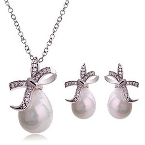 Fashion earring and necklace set LG003
