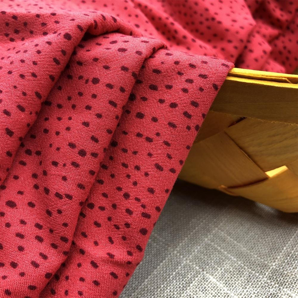 Warm red flower viscose crinkle printed fabric Warm red flower viscose crinkle printed fabric
