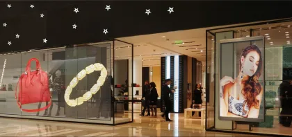 Flexible OLED TV: Transparent LED Display Window Advertising Mesh Screen