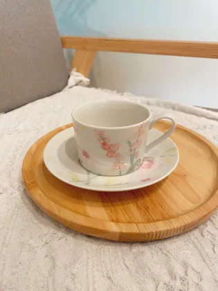 Watercolor Flower Style Afternoon Tea Dessert Plate