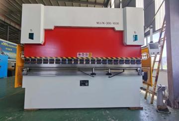 WC67K-125T/3200 CNC Press Press Brake