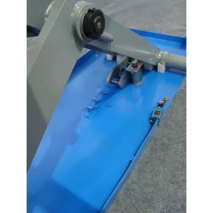 Portable Omer Car Lift: Mid Rise Scissor Lift by Normet