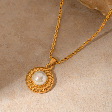 18K Gold Round Pearl Stainless Steel Necklaces