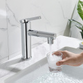 Chrome plating pull out 360 rotation basin faucet