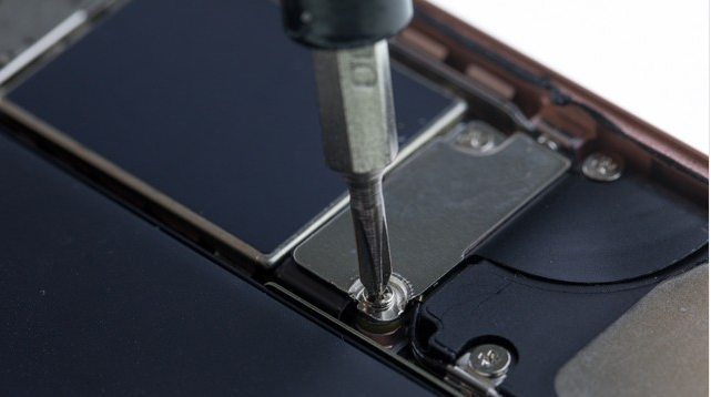 mobile phone battery step 8