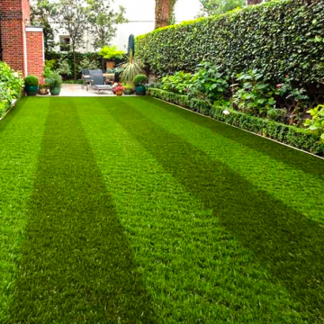 Outdoor Artificial Grass for Playgrounds and Landscaping
