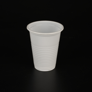 Gobelet en plastique pp blanc de 7 oz/200 ml avec dessus de 70 mm