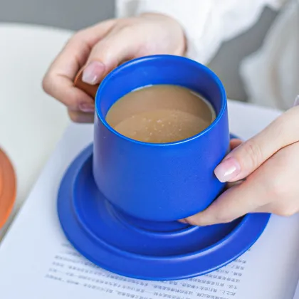 Klein Solid Colors Ceramic Cup Cappuccino Simple Ceramic Tea Cup And Saucer Black Coffee Cup With Saucer Set