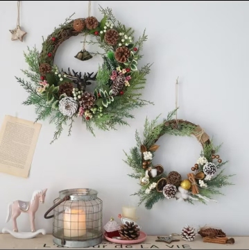 Modern and Stylish Wreath