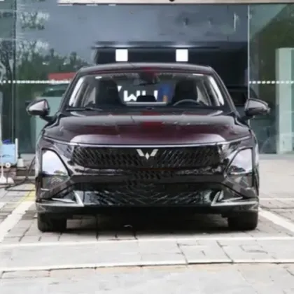 Wuling Xingguang PHEV 1.5L Hybrid New Energy Vehicles for Sale