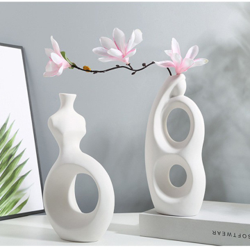 Nordic Modern Ceramic Vase with Artificial Plant for Home Decoration