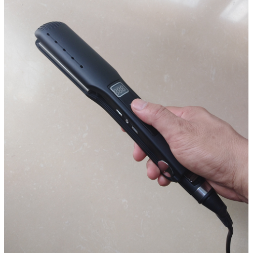 High End LCD Display Titanium Hair Straightener