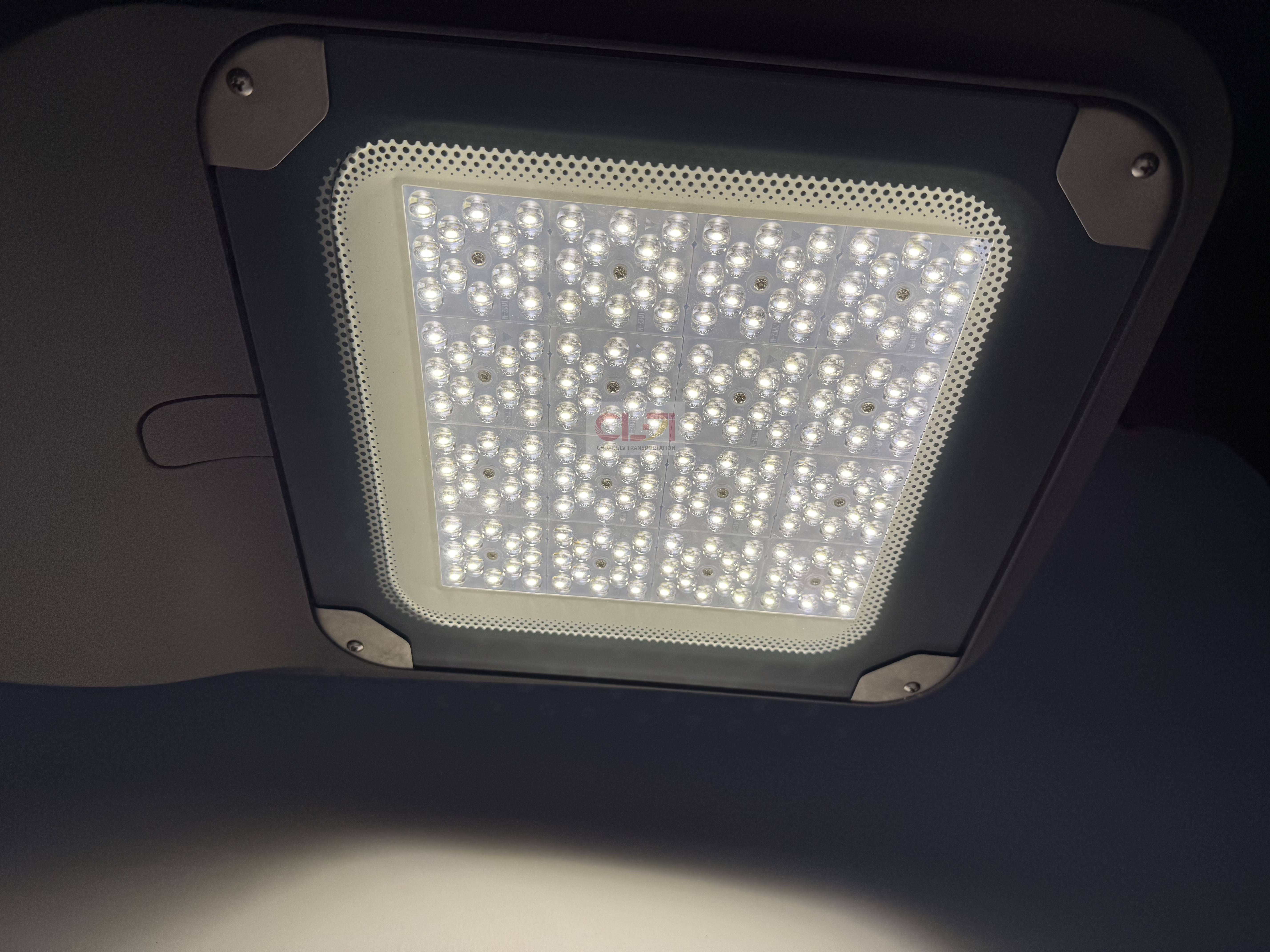 Energy-saving Solar Street Light For Highway