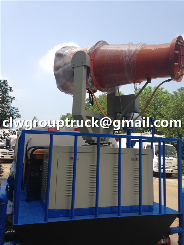 Pesticide Spraying Tank Truck_2482