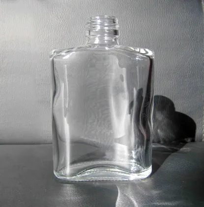 Spirit Bottle, Glass Ware, Vodka Bottle, Liquor Bottle, Drinking Bottle, Glass Containers, Wine Carrier (No, 1827)