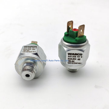 ट्रकों और बसों के लिए मूल आयातित WABCO दबाव स्विच 4410141170