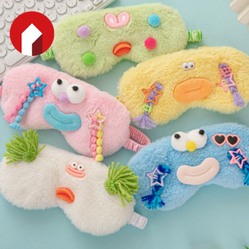 ماسک های زشت و زیبای چشم با دست