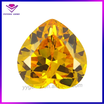 Wuzhou Factory Sale Heart Shape Golden Yellow Cubic Zirconia Gemstone