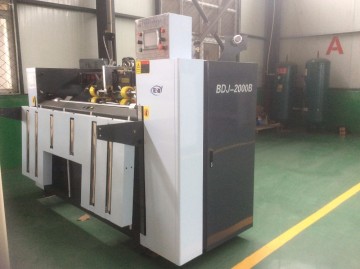 semi auto stitcher machine