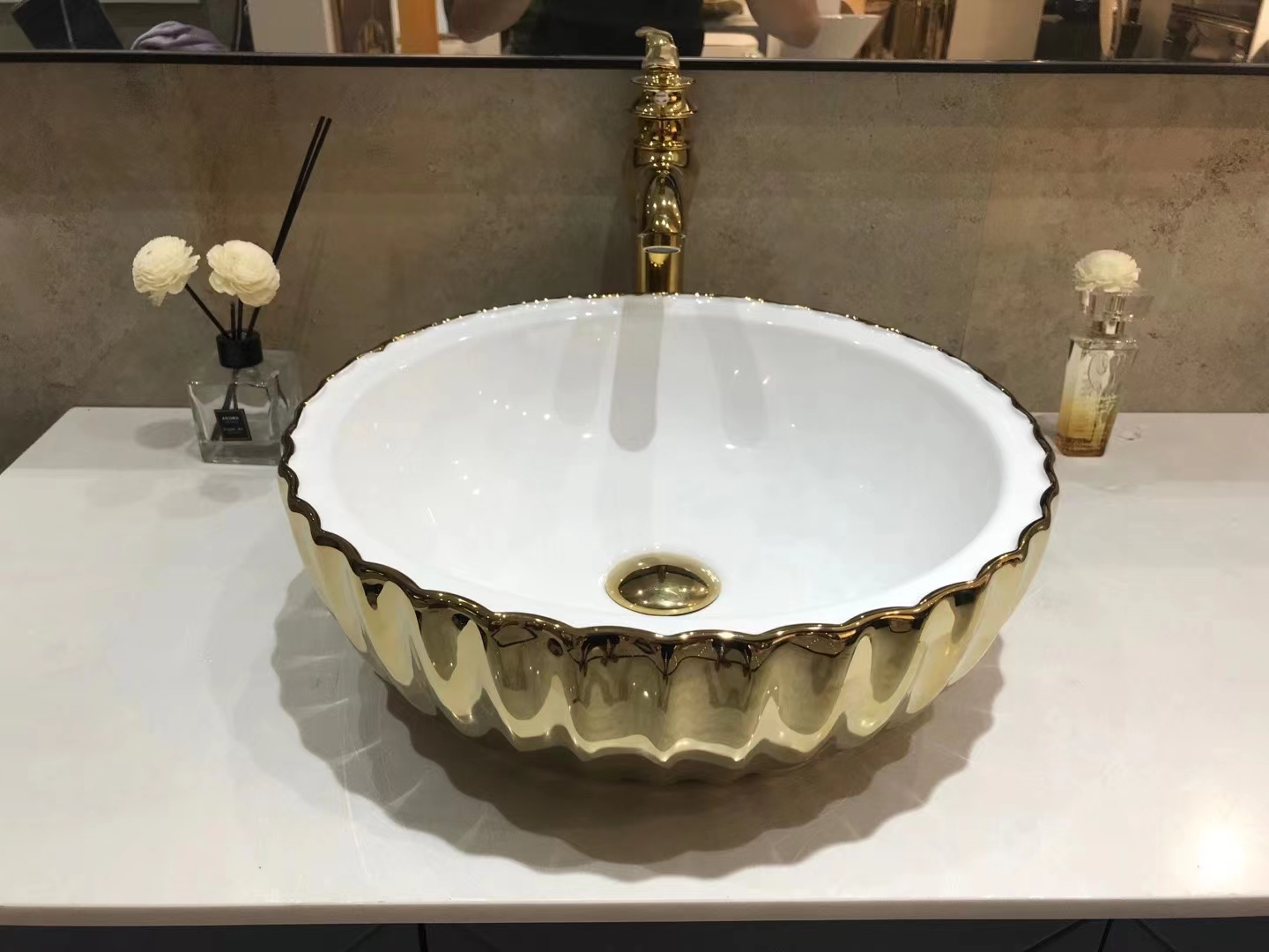 bathroom basin