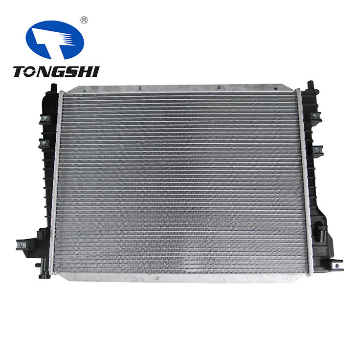 Radiator Spare Parts Aluminum Car Radiator for Ford THUNDERBIRO OEM XR8002935