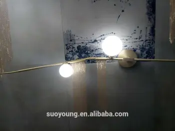 high quality Golden lamp body with glass ball shape wall lamp/wall mounted lamp/wall lamp shades from Suoyoung Lighting MB8120