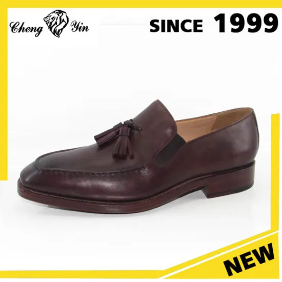 Cheap price tassel slip on water-proof slip resistant dress men loafer shoes