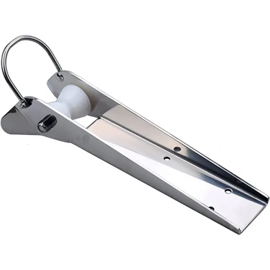 Factory Sale Ocean Class Boat Accessories 316 SUS Anchor Bracket Yacht Bow Anchor Roller" could be simplified to:

"Ocean Class Boat 316 SUS Anchor Bracket & Yacht Bow Anchor Roller - Factory Sale" 

However, if you want it as one concise title for a sear