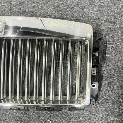 2021 Rolls-Royce Ghost: Luminous Grille Update