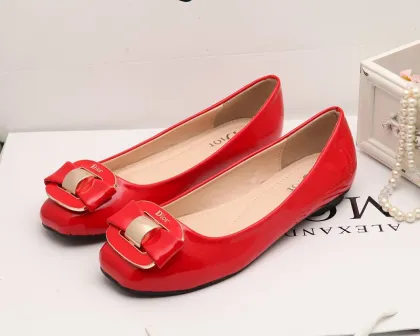 Fashion Dior shoes, high quality Dior woman casual outdoor shoes walking shoes replica, Dior woman shoes retail