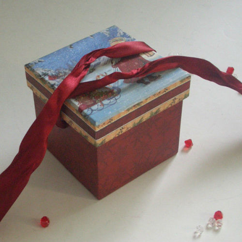 Recycled paper toy box with ribbon