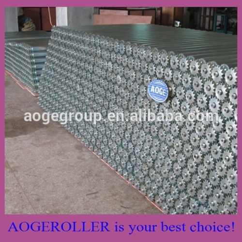 Carbon steel conveyor roller with double sprocket