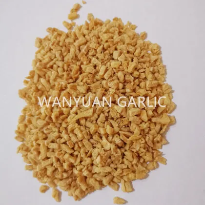 Crisp fried garlic in bottle