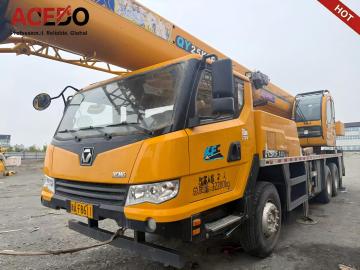 Derek truk XCMG QY25K5F Maret 2023