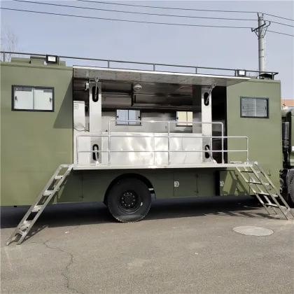 Mobile kitchen car of banquet manor