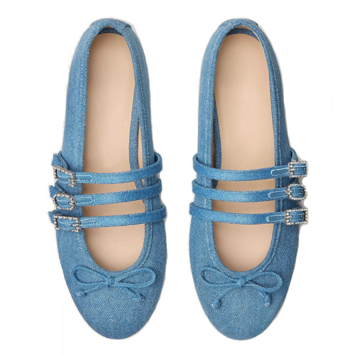 Crystal Adorned Flat Shoes with Bow Toe Design