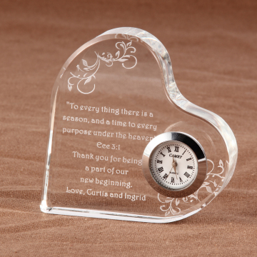 Unique Personality Engraved Heart Shape Crystal Table Clock - Wedding Gift for Guests