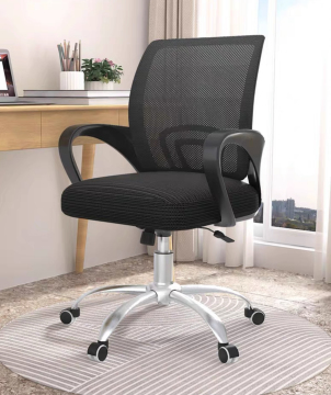 Comfortable Swivel Office Chair for Sedentary Work and Gaming