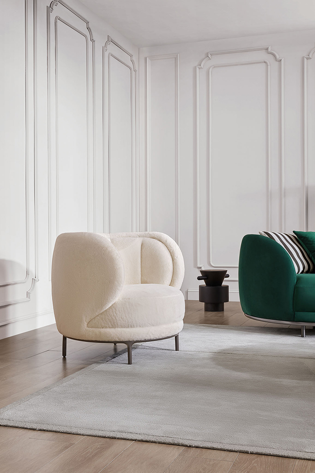 Fabric Cosy Armchairs With Backrest