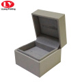 Mini caja de anillo de compromiso de gris cristalino personalizado