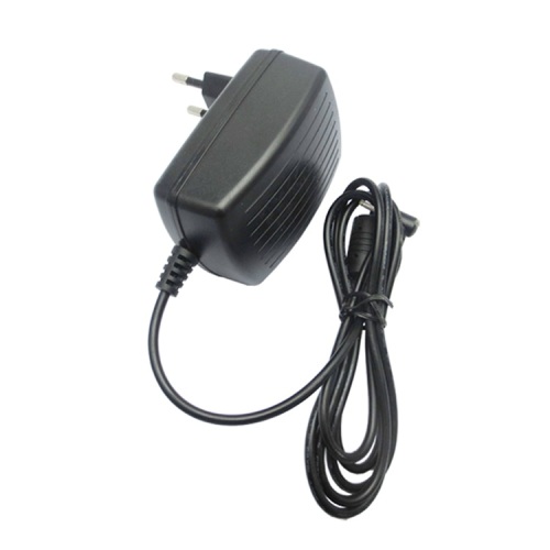 9 Volt Batteriewandadapter mit US / EU / UK Stecker