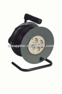 S30325 French 4 outlet cable reel