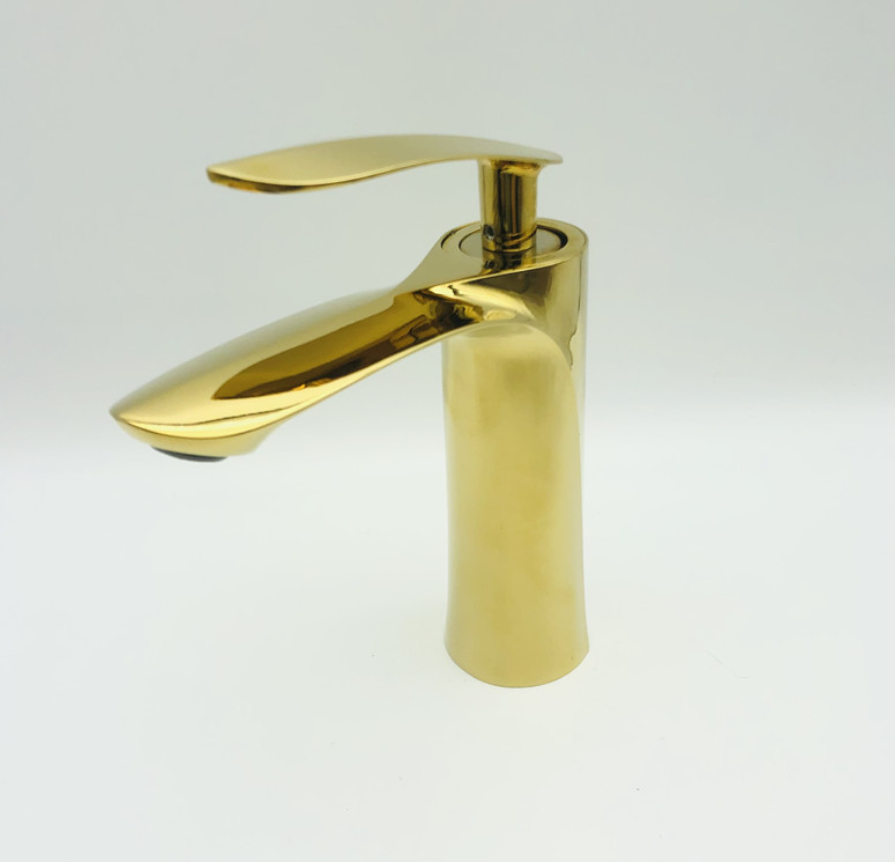 Grifo de lavabo dorado brillante para baño Caño giratorio de una sola palanca Grifo moderno de lujo para frío y calor